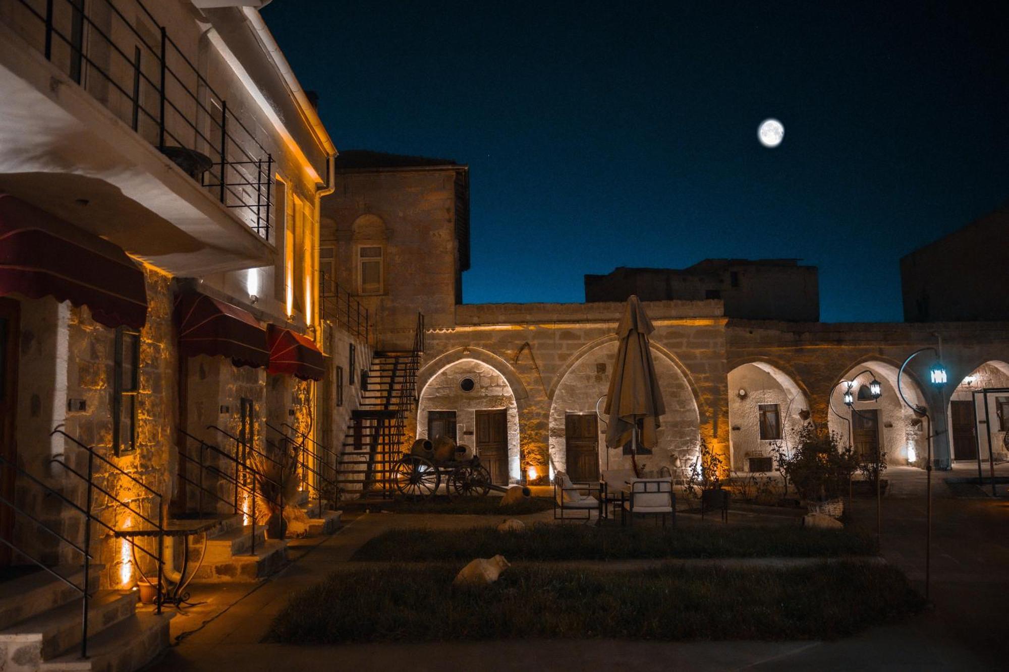 Cavusin Cave House-Cappadocia Bed and Breakfast Göreme Eksteriør billede