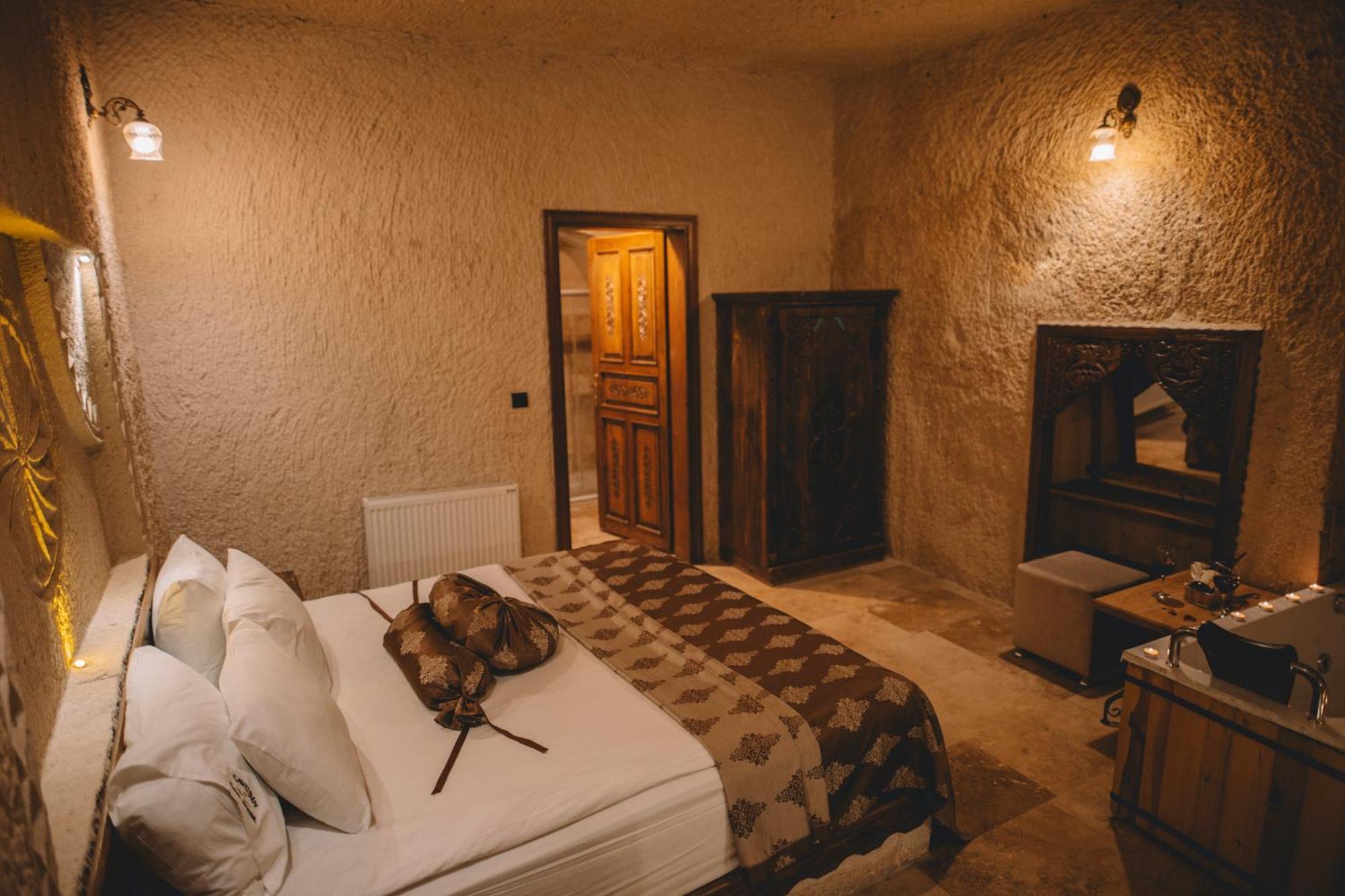 Cavusin Cave House-Cappadocia Bed and Breakfast Göreme Eksteriør billede
